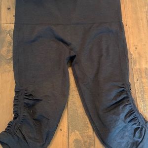 Lululemon Capri leggings